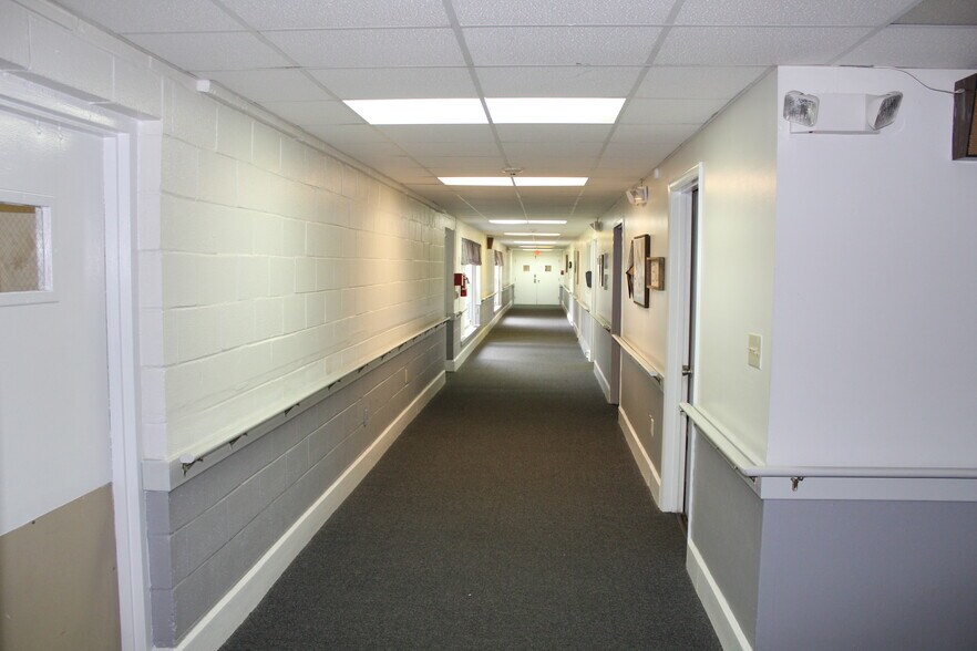 More Photos Of 67 Mountainbrook Rd, Asheville Assisted Living For Sale