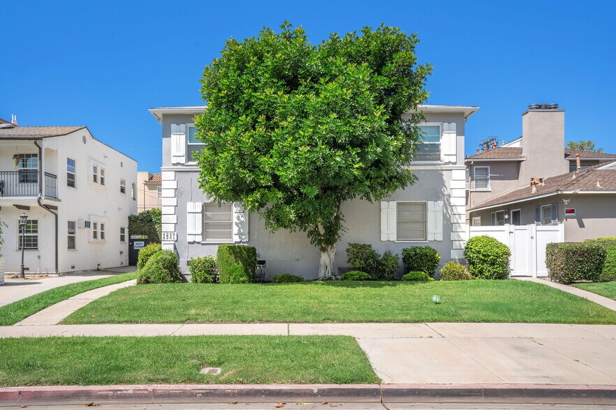 More Photos Of 4259 Cahuenga Blvd, Toluca Lake Apartments For Sale