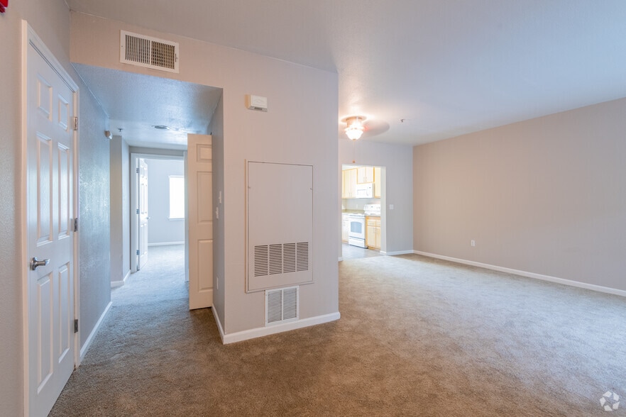 More Photos Of 1666 Da Vinci Ct, Davis Apartments For Sale