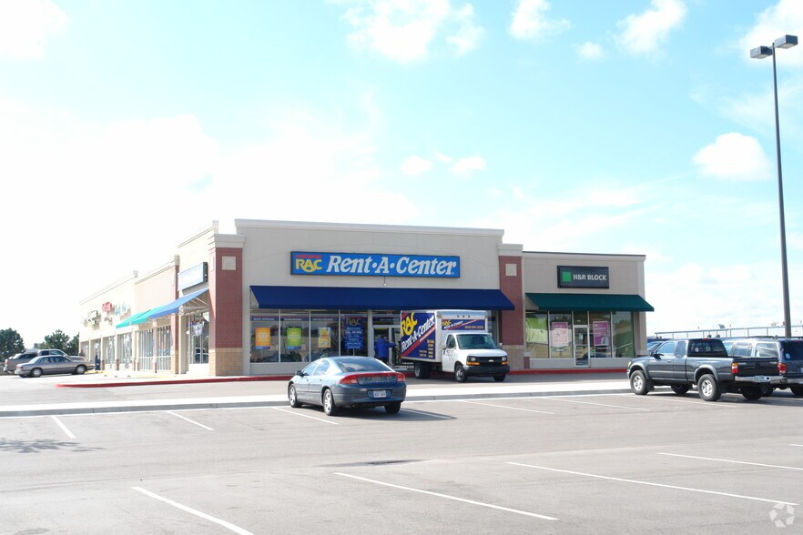 More Photos Of 133 E 47th St S, Wichita Unknown For Lease