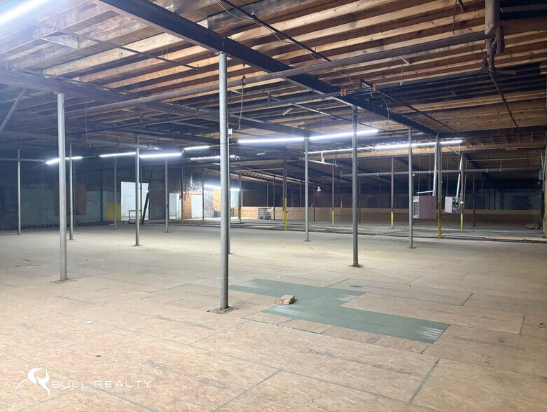 More Photos Of 406 Fourth Ave, Dalton Manufacturing For Sale