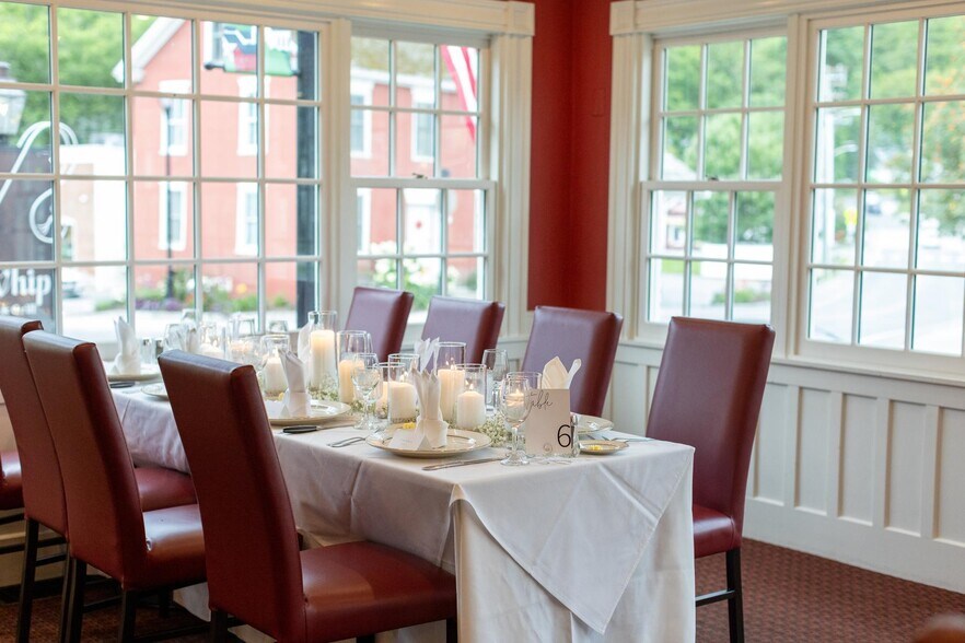 More Photos Of 18 Main St, Stowe Hotel For Sale
