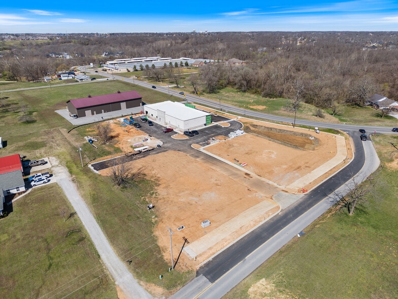 More Photos Of 4103 SW 2nd St, Bentonville Office For Lease