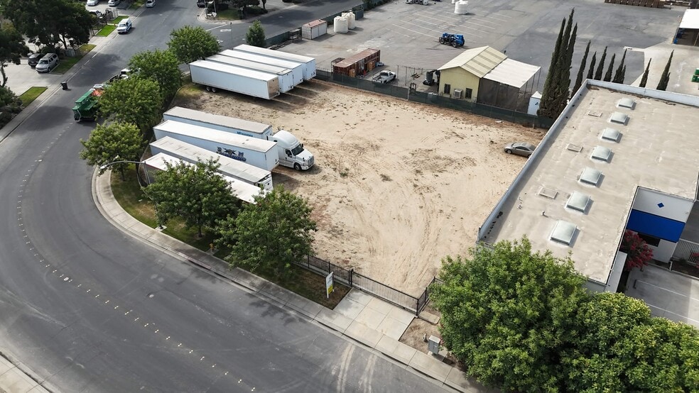 More Photos Of 1305 Venture Ln, Turlock Land For Lease