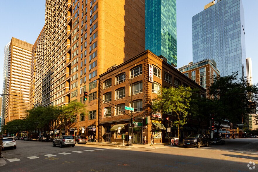 Primary Photo Of 201 E Ohio St, Chicago Coworking Space