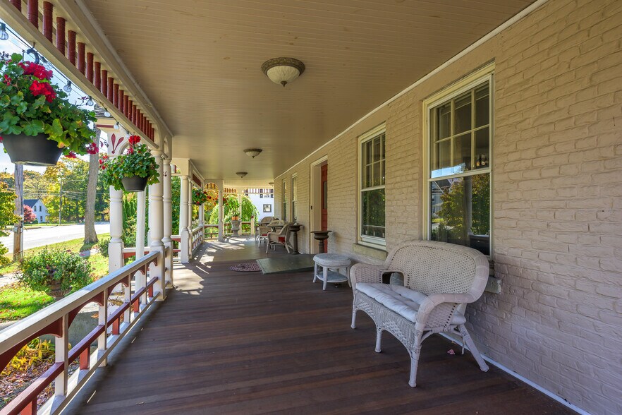More Photos Of 518 Main St, Great Barrington Hospitality For Sale