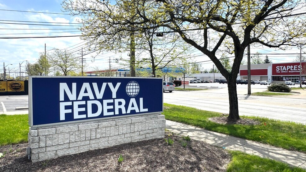 More Photos Of 5945 Mayfield Rd, Mayfield Heights Freestanding For Sale