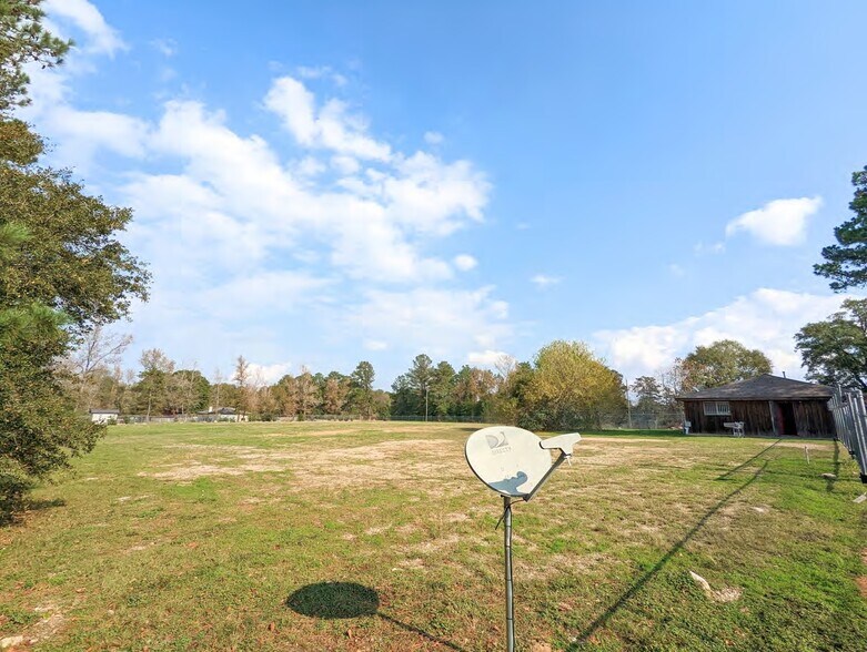 More Photos Of 17600 Fm 1488 Rd, Magnolia Office For Sale