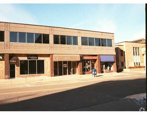 More Photos Of 301-317 MAC Ave, East Lansing Storefront Retail Office For Lease