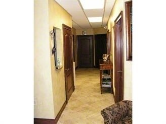 More Photos Of 635 SE 10th St, Deerfield Beach Office For Lease