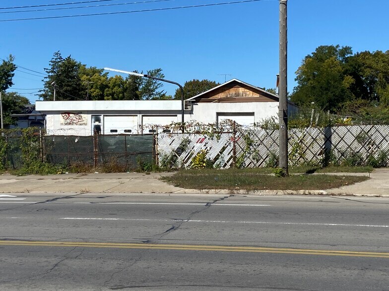 More Photos Of , Toledo General Retail For Sale