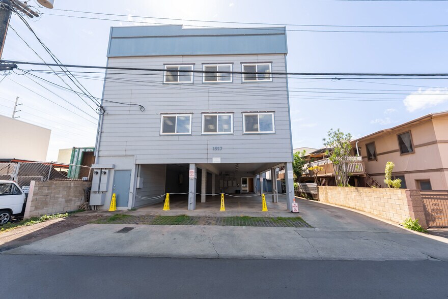 More Photos Of 1917 Colburn St, Honolulu Office For Sale