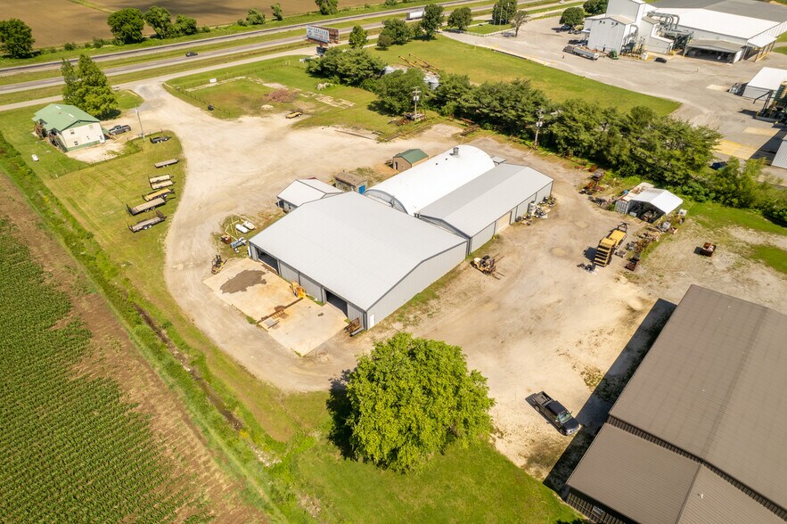 More Photos Of 2946 State Highway V, Matthews Warehouse For Sale