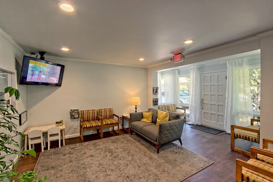 More Photos Of 436 Warwoman Rd, Clayton Medical For Sale
