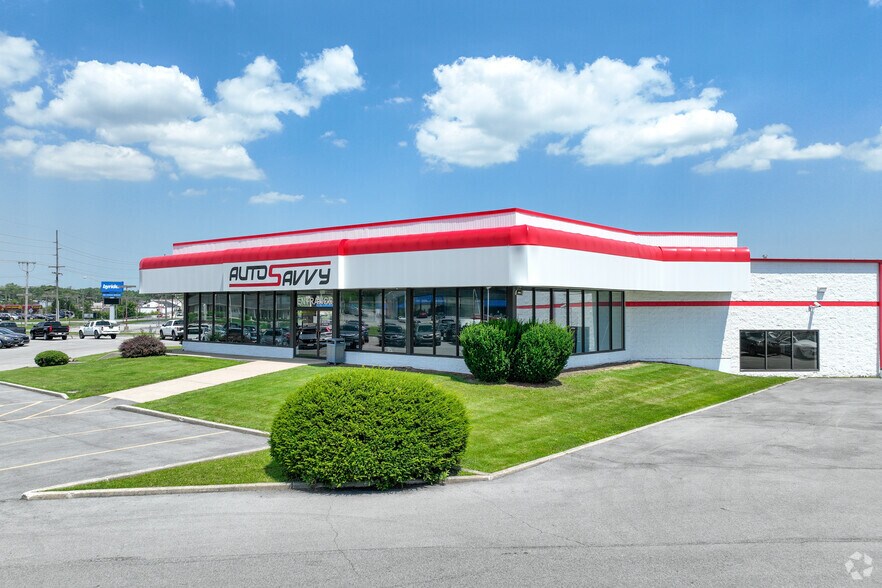 Primary Photo Of 6491 Broadway, Merrillville Auto Dealership For Sale