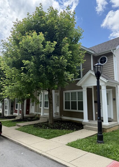 More Photos Of 102 Weist Pl, Louisville Apartments For Sale
