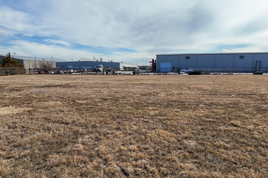 More Photos Of 10600 26th Cir, Wichita Land For Sale