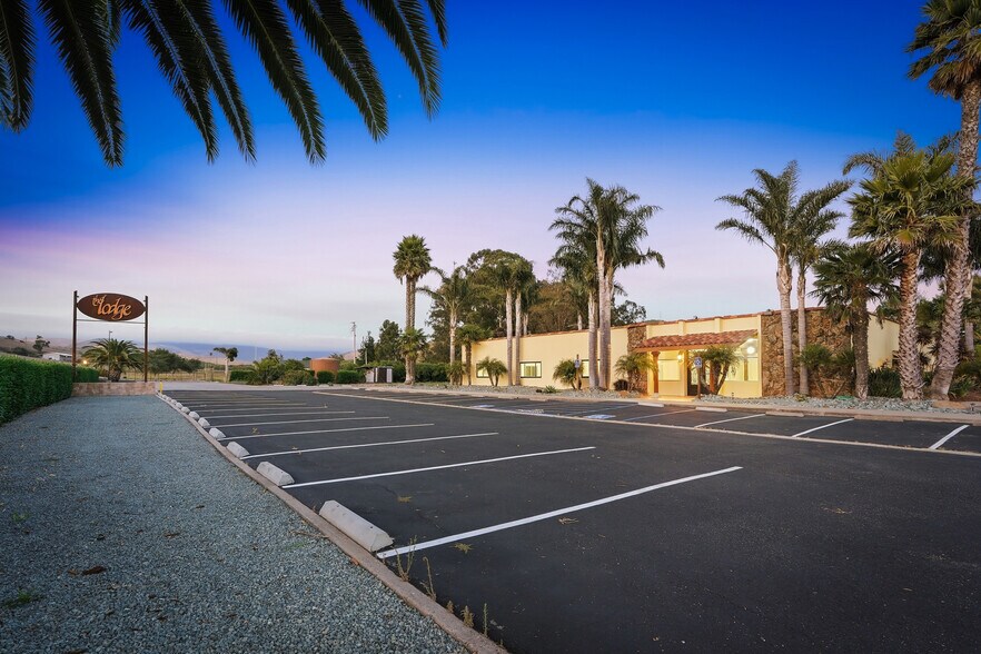 More Photos Of 1338 Atascadero Rd, Morro Bay Lodge Meeting Hall For Sale