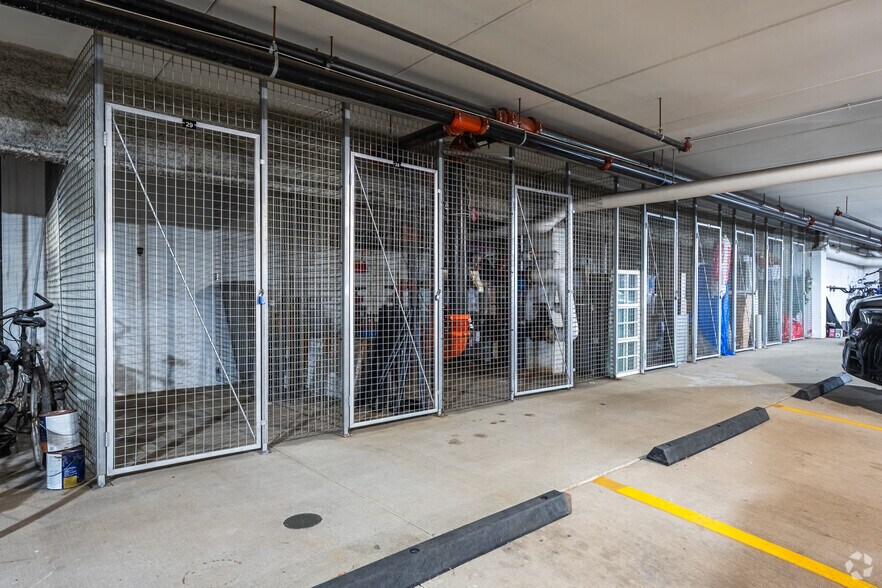 More Photos Of 500 S Third St, Geneva Apartments For Lease