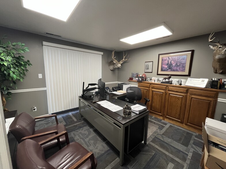 More Photos Of 647 S Main St, Brigham City Auto Dealership For Lease