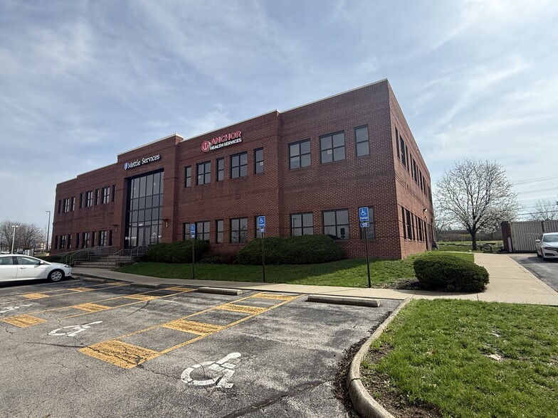 More Photos Of 4661 Sawmill Rd, Upper Arlington Medical For Lease