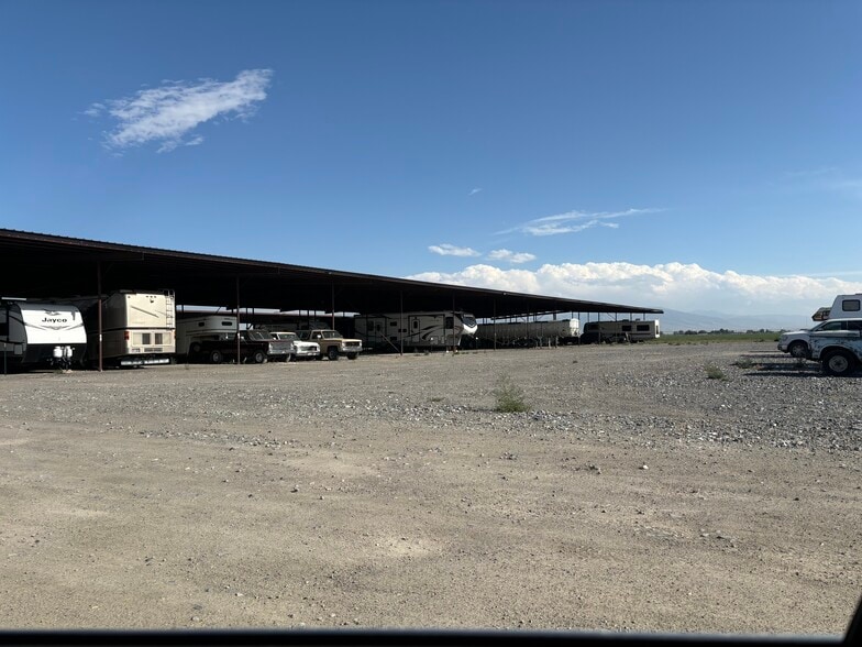 More Photos Of 475 100 S, Paul Self Storage For Sale