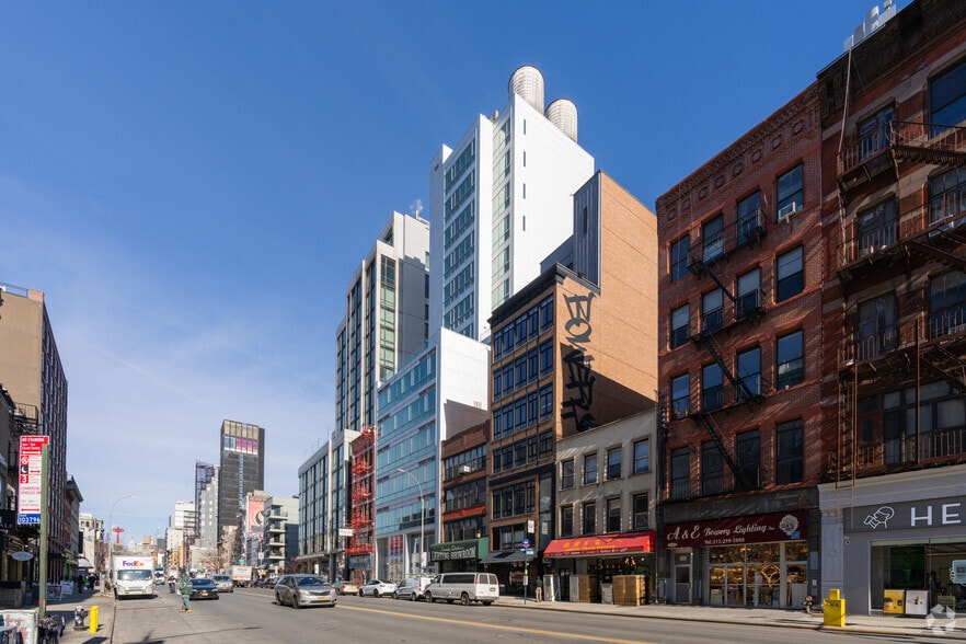 More Photos Of 139 Bowery, New York Apartments For Lease