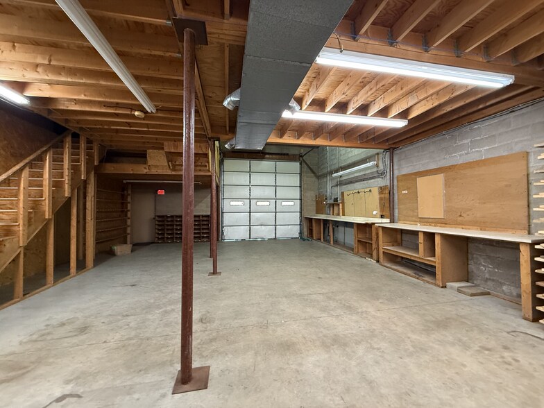 More Photos Of 189 Route 125, Brentwood Unknown For Lease