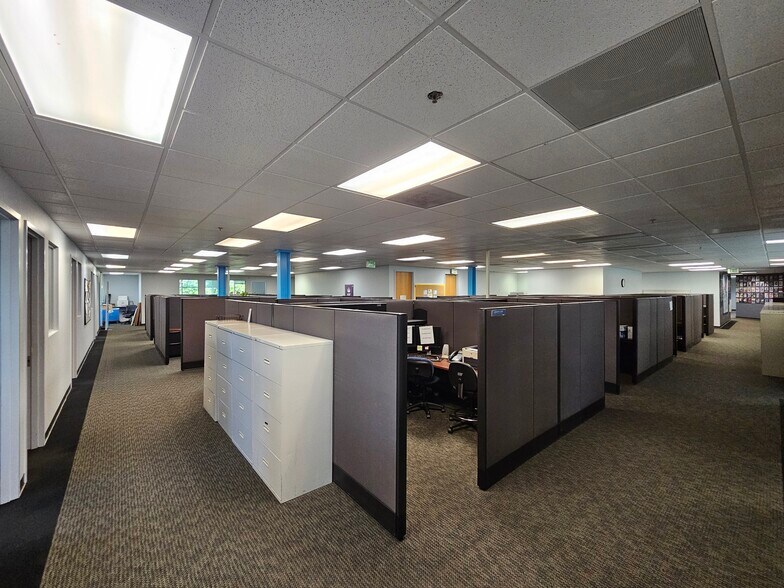 More Photos Of 400 Plaza Dr, Folsom Office For Sale