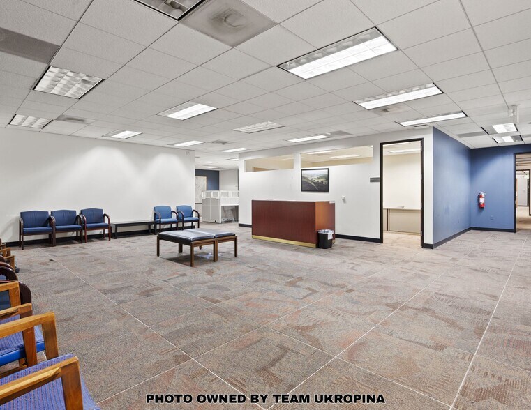 More Photos Of 210 S De Lacey Ave, Pasadena Office For Lease