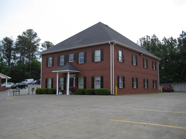 More Photos Of 911 N Tennessee St, Cartersville Office For Lease