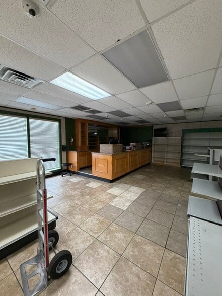 More Photos Of 2820 Ramsey St, Fayetteville Freestanding For Sale