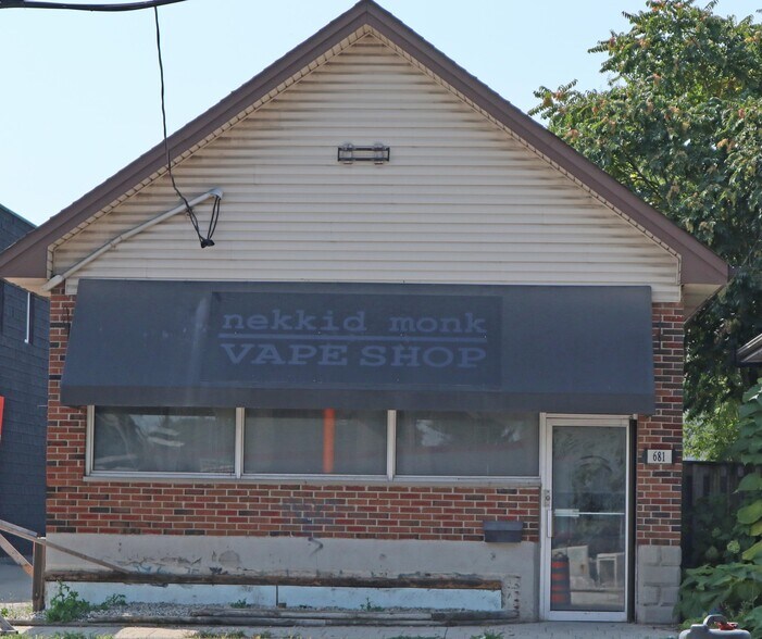 More Photos Of 675 Adelaide St N, London Land For Sale