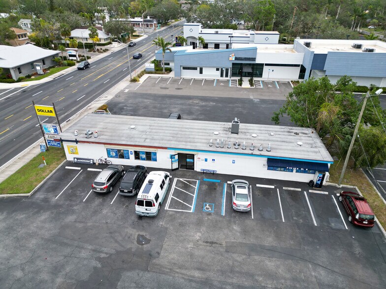 More Photos Of 2923 Manatee Ave, Bradenton Freestanding For Sale