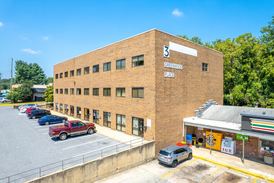 More Photos Of 3 Greenwood Pl, Pikesville Office For Lease