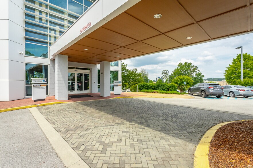 More Photos Of 1949 Gunbarrel Rd, Chattanooga Medical For Lease