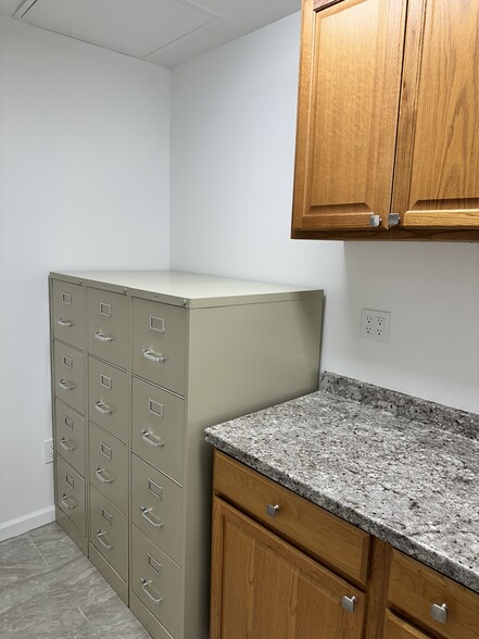 More Photos Of 1818 Grand Canal Blvd, Stockton Office For Lease