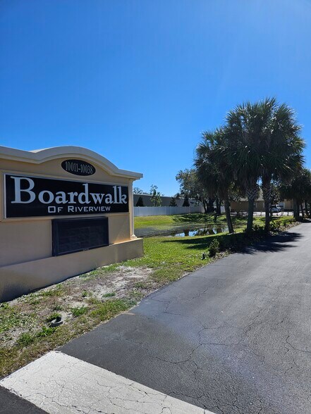 More Photos Of 10011-10021 Water Works Ln, Riverview Medical For Sale