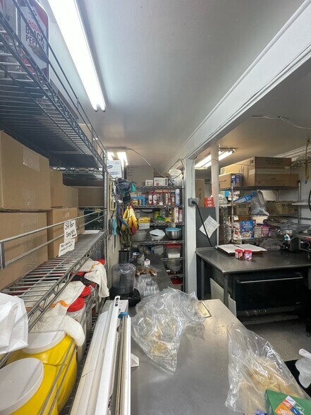 More Photos Of 100 Delaware Ave, Hurlock Restaurant For Sale