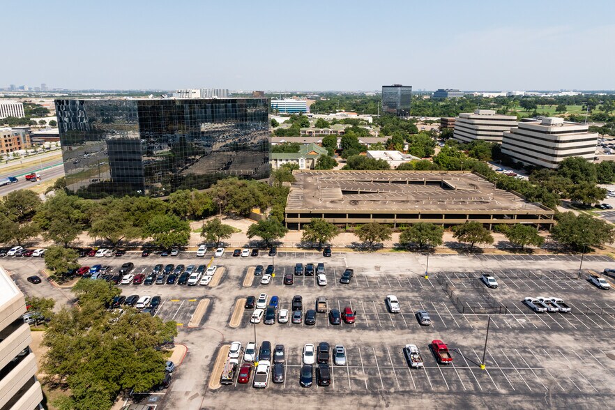 More Photos Of 7800 N Stemmons Fwy, Dallas Office For Sale