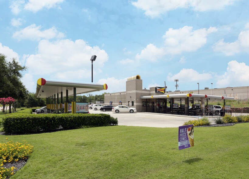 More Photos Of 1624 N Texana St, Hallettsville Fast Food For Sale