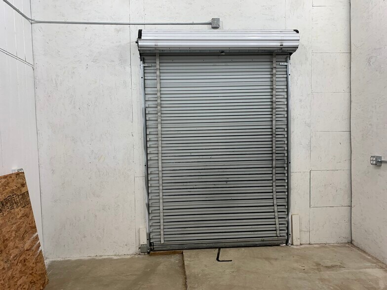 More Photos Of 625-661 Pacific Hwy, Rickreall Industrial For Sale