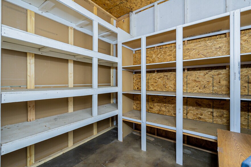 More Photos Of 17230 Cave Creek Rd, Phoenix Storefront For Lease