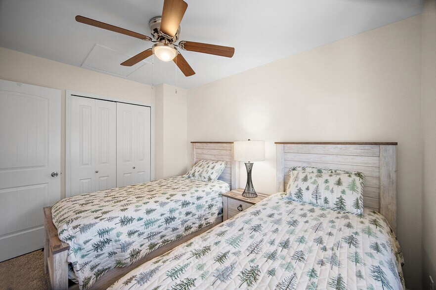 More Photos Of 2350 Split Rock Dr, Colorado Springs Apartments For Sale