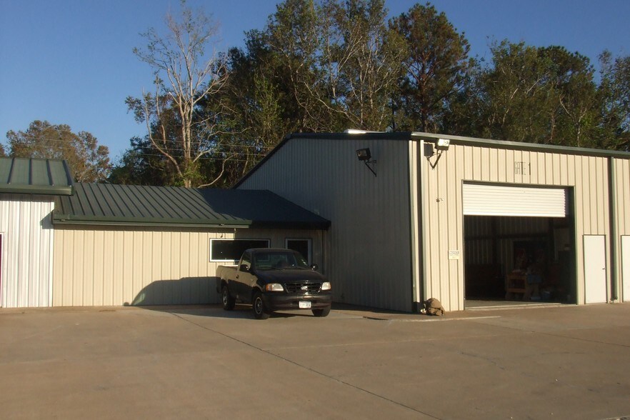 More Photos Of 8211 Fairbanks White Oak, Houston Unknown For Lease