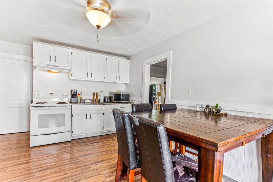 More Photos Of 51 Tanguay St, Sanford Apartments For Sale
