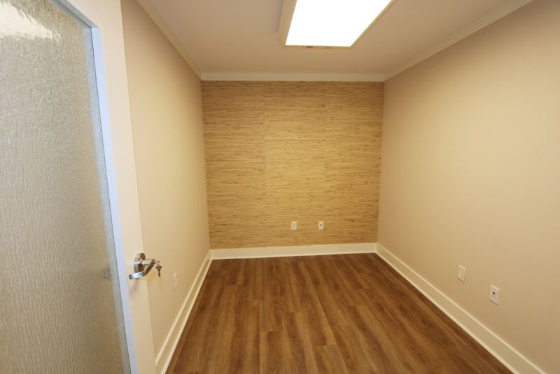 More Photos Of 955 W Wade Hampton Blvd, Greer Office For Lease