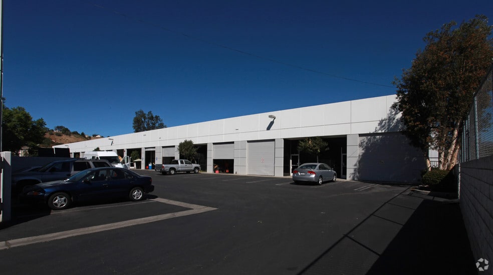 More Photos Of 10312 Norris Ave, Pacoima Unknown For Lease