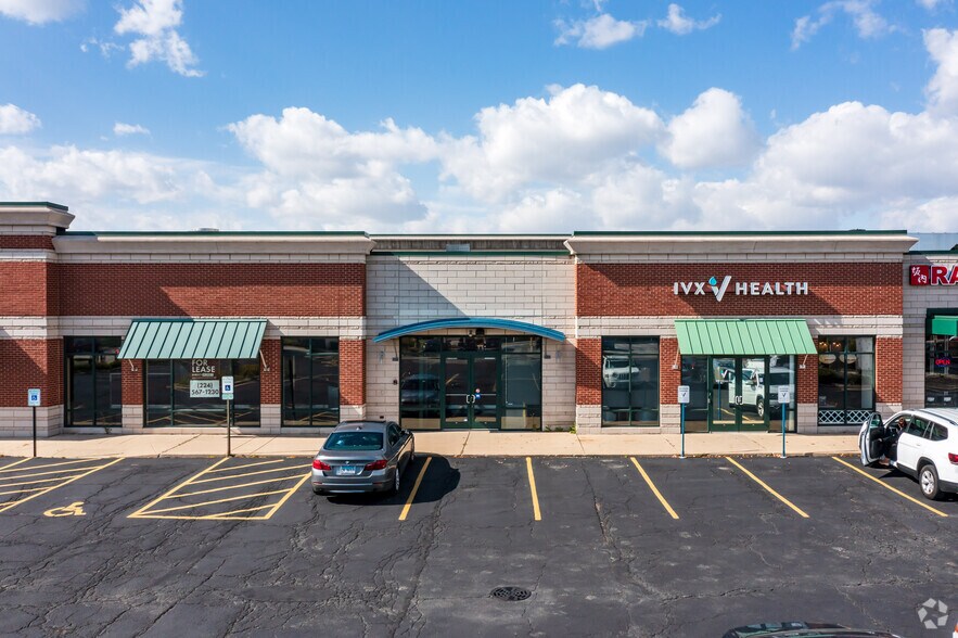 More Photos Of 2820 S Highland Ave, Lombard General Retail For Lease