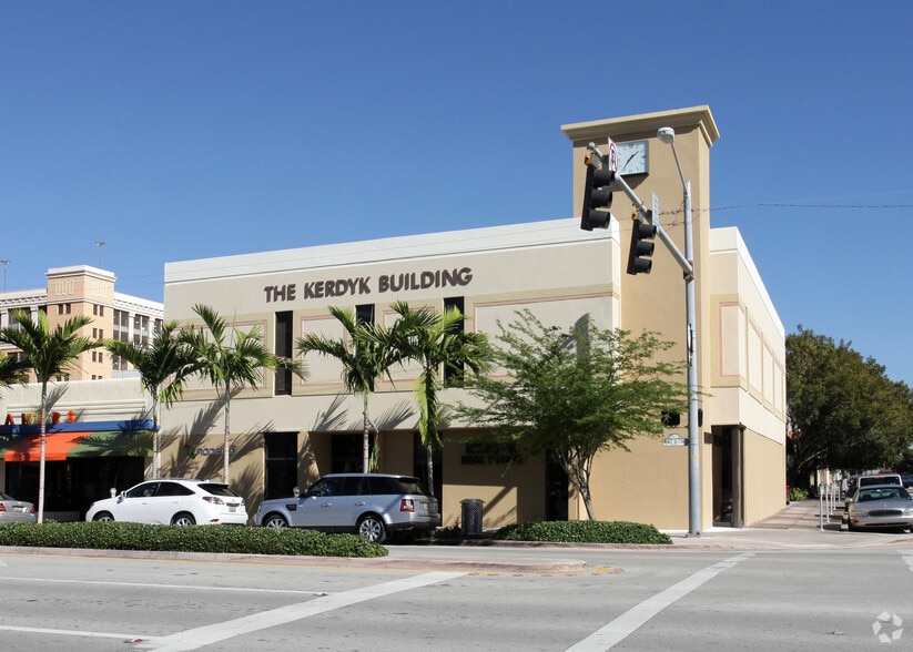 More Photos Of 2625 Ponce de Leon Blvd, Coral Gables Office For Lease